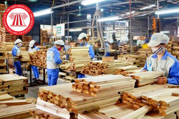 Nơi doanh nghiệp chế biến và xuất khẩu gỗ đặt trụ sở không có Cơ quan Kiểm lâm thì việc phân loại doanh nghiệp sẽ do cơ quan nhà nước nào thực hiện?