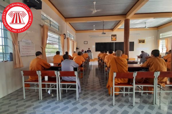 Trình tự đề nghị cho người nước ngoài học tập tại cơ sở đào tạo tôn giáo ở Việt Nam như thế nào?