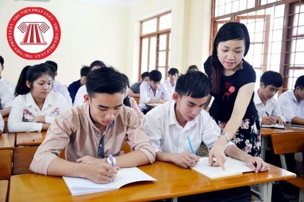 Mức hỗ trợ trang cấp cá nhân đối với lưu học sinh Campuchia theo diện hiệp đinh là bao nhiêu