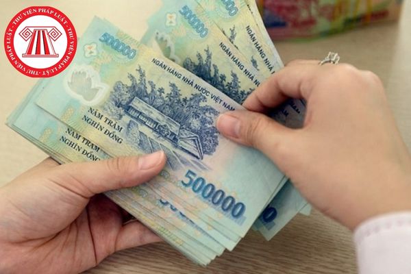 Công chức tỉnh Bình Định được xét nâng bậc lương trước thời hạn bao nhiêu tháng nếu đạt Huân chương Lao động hạng Nhất?