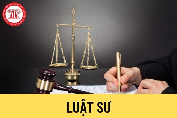 Luật sư