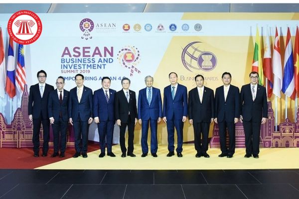 Hội nghị cấp thượng đỉnh: Hội nghị cấp thượng đỉnh 2024 đã được tổ chức tại Việt Nam với sự tham dự của nhiều nhà lãnh đạo quốc tế. Với chủ đề thảo luận về vấn đề phát triển bền vững và an ninh toàn cầu, Hội nghị đã đánh dấu một bước tiến quan trọng trong việc tăng cường hợp tác quốc tế và xây dựng một thế giới hòa bình, phát triển.