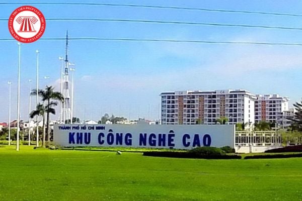 Ban quản lý Khu công nghệ cao có những chức danh lãnh đạo nào? Trưởng ban do ai có thẩm quyền bổ nhiệm?