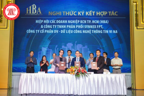 Ban Thường vụ Hiệp hội các doanh nghiệp Khu công nghiệp thành phố Hồ Chí Minh gồm những ai và do ai bầu ra?