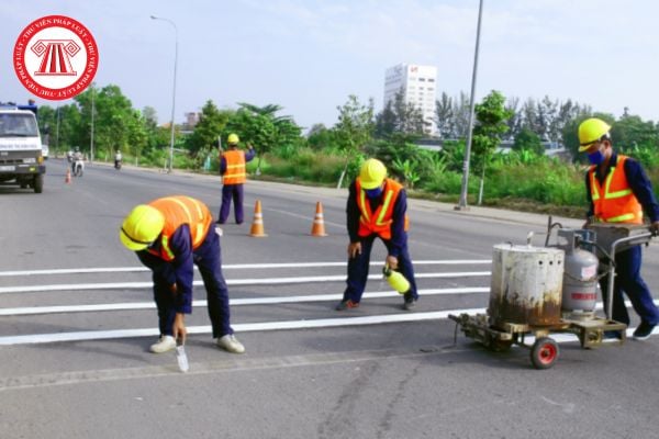 Sơn vạch đường hệ nước sử dụng để sơn vạch đường được phân loại thế nào? Yêu cầu kỹ thuật của sơn?