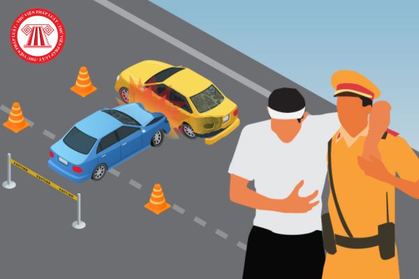 Để có thể tham gia điều tra giải quyết tai nạn giao thông các cán bộ cảnh sát giao thông cần có thời gian công tác trong lực lượng Cảnh sát giao thông là bao lâu?