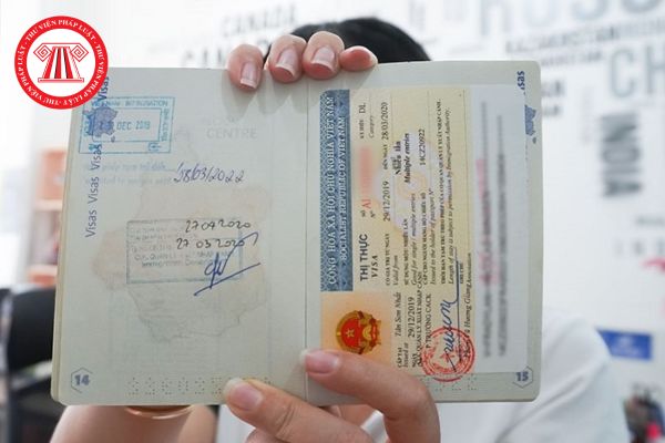 Đơn phương miễn thị thực là gì? Quyết định đơn phương miễn thị thực cho công dân của một nước phải đảm bảo điều kiện nào?