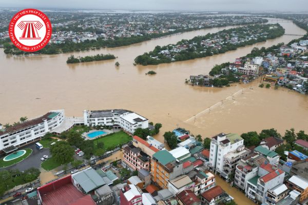 Rủi ro thiên tai cấp độ 4 do nước dâng tại các khu vực ven biển của Thừa Thiên Huế được quy định thế nào?