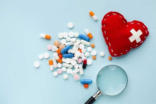 Only doctors who are licensed to practice with oncology or blood transfusion hematology can prescribe cancer drugs?