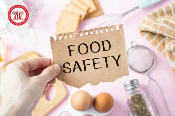 Trường hợp nào không cần phải xin Giấy chứng nhận an toàn thực phẩm? Cần đáp ứng những điều kiện nào để được cấp Giấy chứng nhận cơ sở đủ điều kiện an toàn thực phẩm?