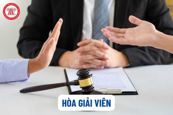 Hòa giải viên