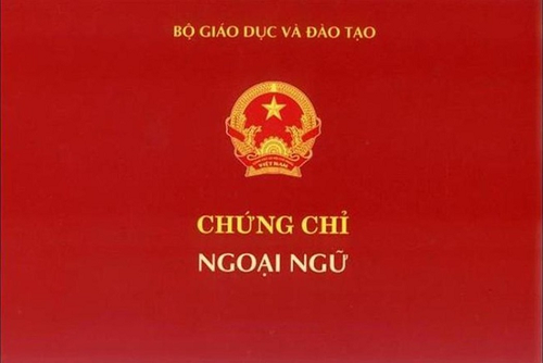 Chứng chỉ tiếng Anh là chứng nhận về khả năng sử dụng tiếng Anh của bạn, giúp bạn có được những cơ hội tốt hơn trong học tập và công việc. Hãy xem hình ảnh liên quan để tìm hiểu thêm về các loại chứng chỉ tiếng Anh khác nhau và cách xác định loại chứng chỉ phù hợp với mục tiêu của bạn.