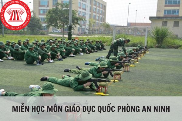 Sinh viên bị những bệnh nào thì miễn học giáo dục quốc phòng an ninh?