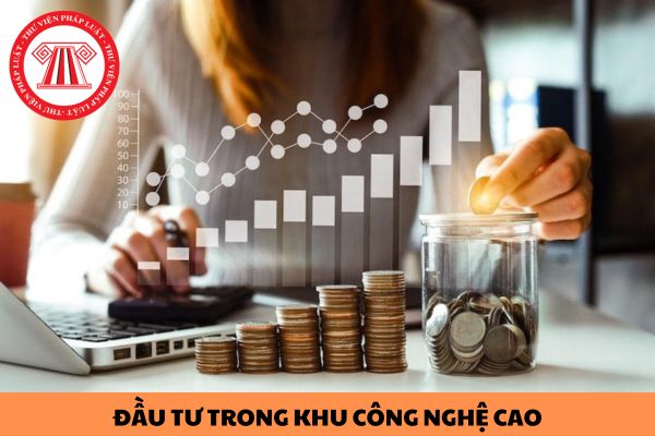 Nhà đầu tư trong khu công nghệ cao có sự thay đổi danh sách lao động là người nước ngoài thì phải thông báo cho ai?