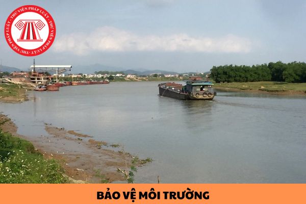 Phương hướng và giải pháp bảo vệ môi trường có phải là nội dung chính của báo cáo hiện trạng môi trường không?