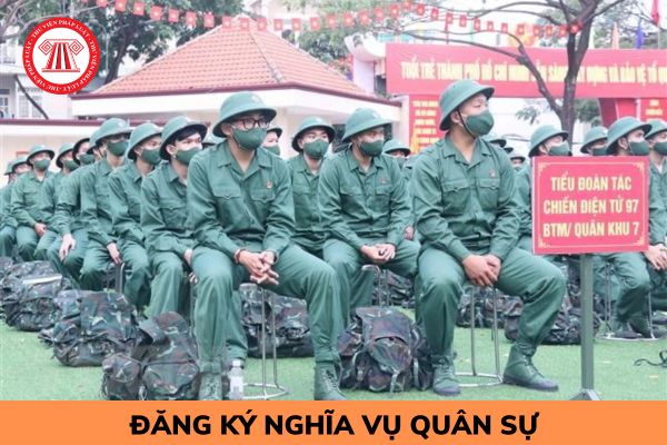 Đang bị phạt cải tạo không giam giữ có được đăng kí nghĩa vụ quân sự không?