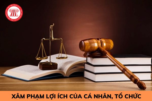 Hành vi "phốt" trường Đại học trên mạng xã hội có bị truy cứu trách nhiệm hình sự không?