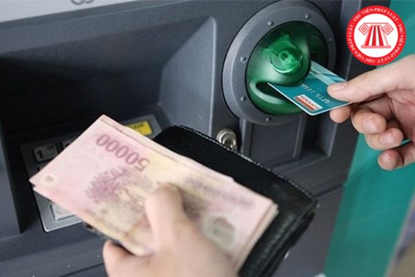 Khách hàng không rút được tiền tại cây ATM trong dịp Tết Nguyên đán thì cần phải làm gì?