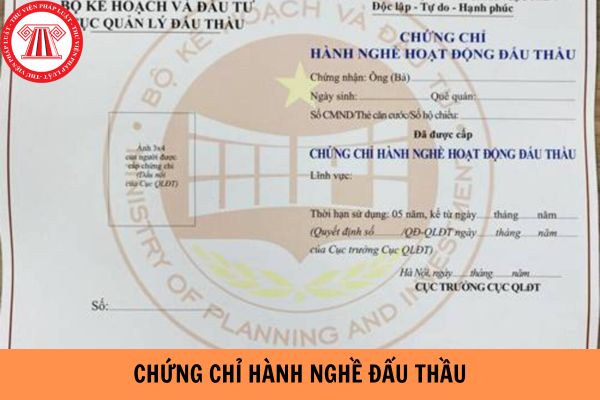 Để được cấp chứng chỉ hành nghề đấu thầu phải có tối thiểu bao nhiêu năm kinh nghiệm?