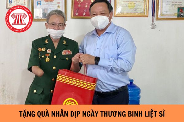 Đại diện thân nhân liệt sĩ được tặng bao nhiêu suất quà nhân dịp kỷ niệm 76 năm Ngày Thương binh Liệt sĩ dịp 27/7?