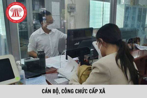 Từ ngày 01/8/2023, cán bộ cấp xã và người hoạt động không chuyên trách ở cấp xã chưa đáp ứng đủ tiêu chuẩn thì sẽ nghỉ hưu hoặc tinh giản biên chế?