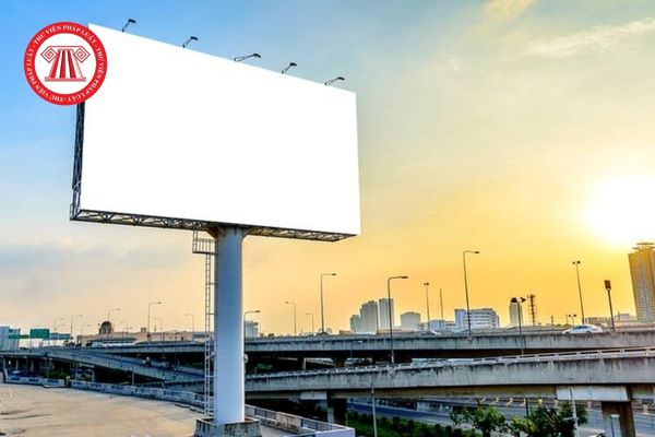Quy chuẩn về kích thước bảng quảng cáo ngoài trời dọc các tuyến đường ngoài đô thị? 