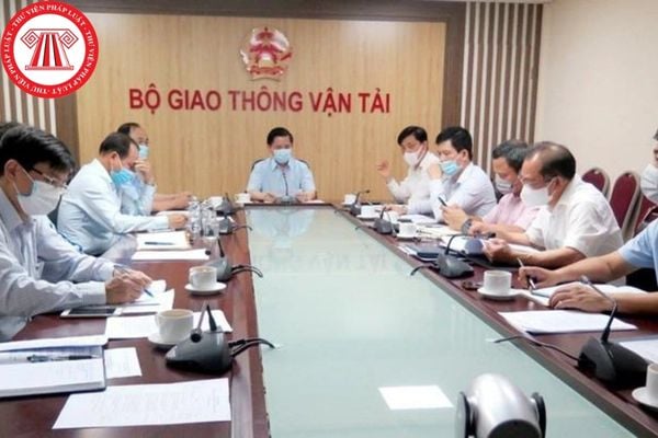 Văn phòng Bộ Giao thông vận tải thực hiện công tác tổng hợp, truyền thông ra sao?