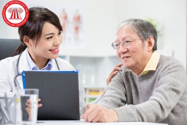 Có tổ chức khám sức khỏe định kỳ tại trạm y tế xã cho người cao tuổi không?