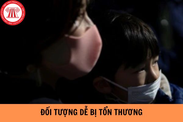 Đối tượng dễ bị tổn thương có được thông báo về sự cố trong phòng thủ dân sự không?