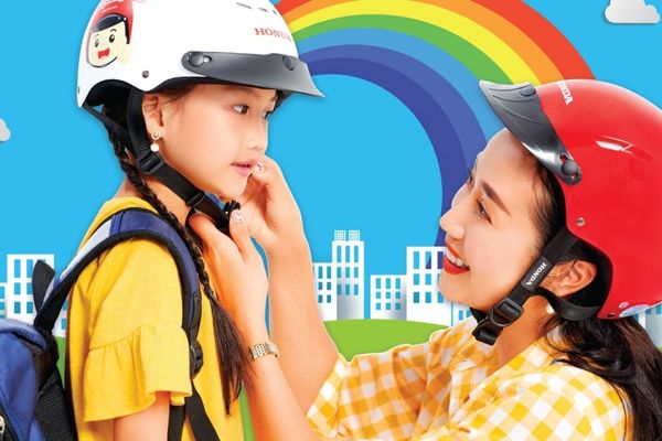 Trẻ em từ mấy tuổi phải đội mũ bảo hiểm khi tham gia giao thông?