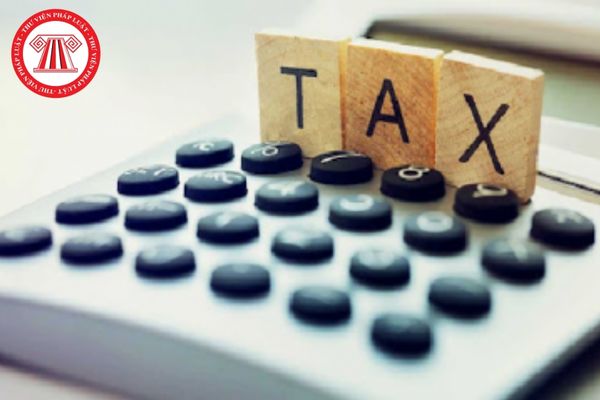 Việc thông báo về cơ quan thuế quản lý trực tiếp của doanh nghiệp được thực hiện theo mẫu nào?
