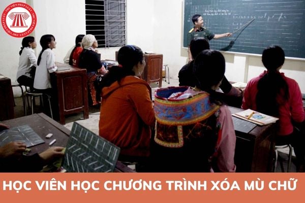 học viên xoá mù chữ