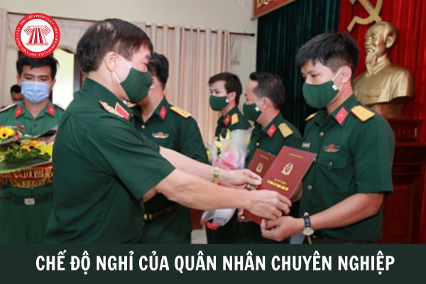 Quân nhân chuyên nghiệp có được thỏa thuận nghỉ không lương quá một tháng giống như người lao động? 