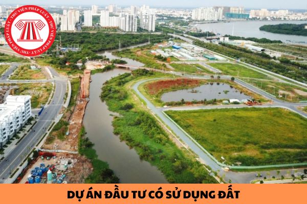 Nhà đầu tư dự án đầu tư có sử dụng đất cần phải gia hạn thời hạn hoạt động của dự án chậm nhất là khi nào?