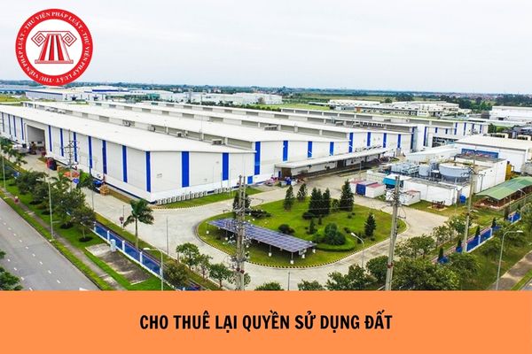 Đơn vị sự nghiệp công thuê đất để đầu tư xây dựng kinh doanh kết cấu hạ tầng khu công nghiệp thì có được cho thuê quyền sử dụng đất, tài sản thuộc sở hữu của mình?