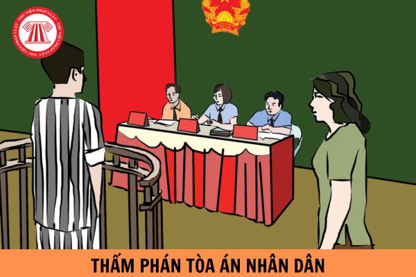 Thẩm phán Tòa án nhân dân có được gợi ý cho bị cáo trình bày sự việc không khách quan, trung thực không?