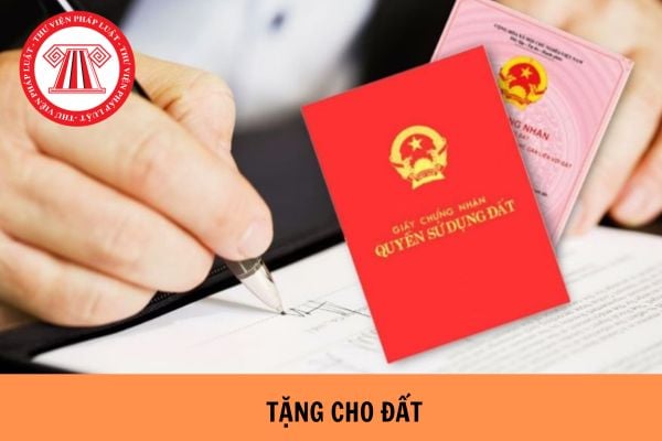 Phí công chứng giấy tặng cho đất là bao nhiêu?