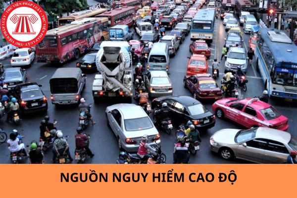 Xe máy có phải nguồn nguy hiểm cao độ không? Chủ sở hữu không có lỗi có phải bồi thường thiệt hại do nguồn nguy hiểm cao độ gây ra không?