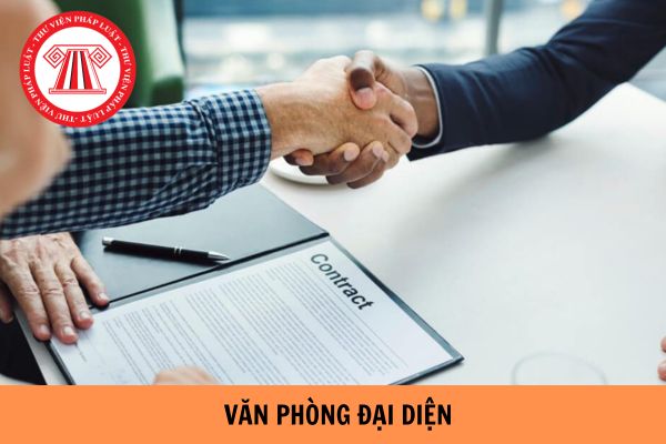 Ngân hàng thương mại có phải khai trương hoạt động văn phòng đại diện khi được chấp thuận thành lập văn phòng đại diện không?