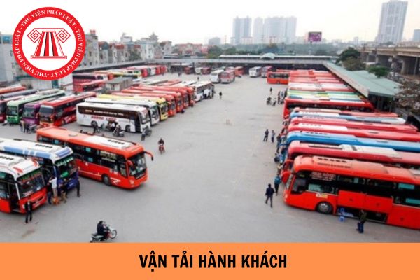 Nhà xe có quyền từ chối chở khách không? Trách nhiệm của đơn vị kinh doanh vận tải hành khách bằng xe ô tô là gì?