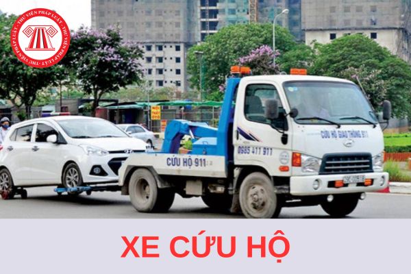 Từ 1/1/2025, xe cứu hộ phải niêm yết thông tin, lắp camera giám sát?