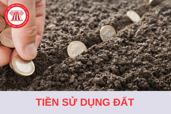 Tiền sử dụng đất khi cấp giấy chứng nhận với đất vi phạm trước 1/7/2014?