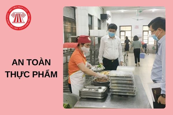 Thủ tướng: Tăng cường kiểm tra đột xuất an toàn thực phẩm tại các nhà ăn tập thể?