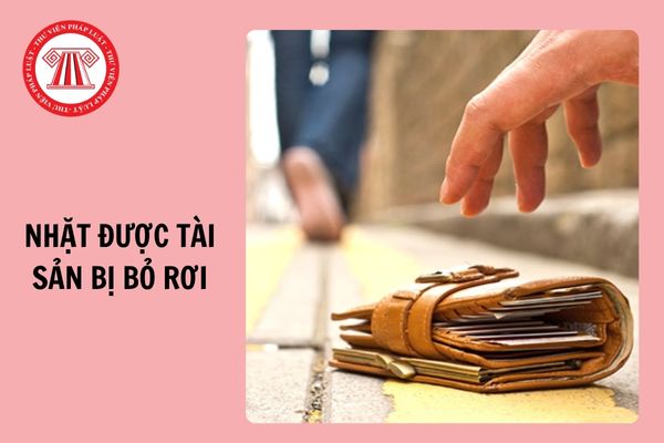 Nhặt được tài sản bị bỏ rơi đem trả thì có được nhận thưởng hay không?