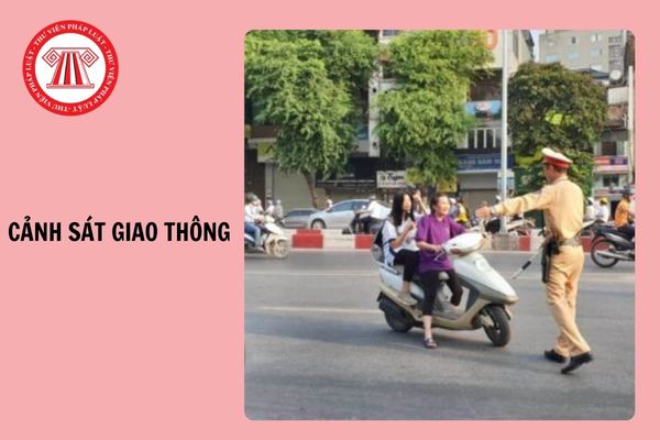 Cảnh sát giao thông đi một mình có được dừng xe, xử lý vi phạm hay không?