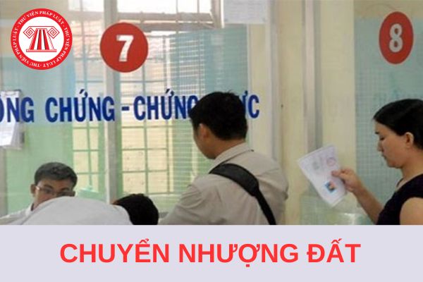 Đất đang bị áp dụng biện pháp khẩn cấp tạm thời có được chuyển nhượng đất không?