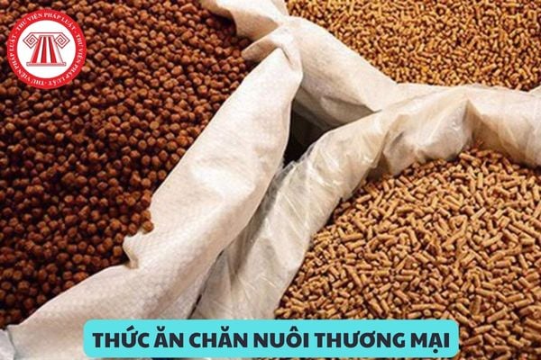 Thức ăn chăn nuôi thương mại trước khi lưu thông trên thị trường có cần thực hiện công bố thông tin sản phẩm không?