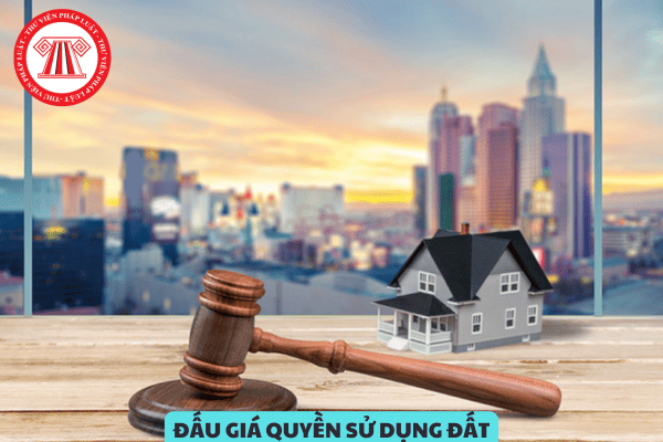 Thẩm định, phê duyệt phương án đấu giá quyền sử dụng đất được quy định như thế nào?