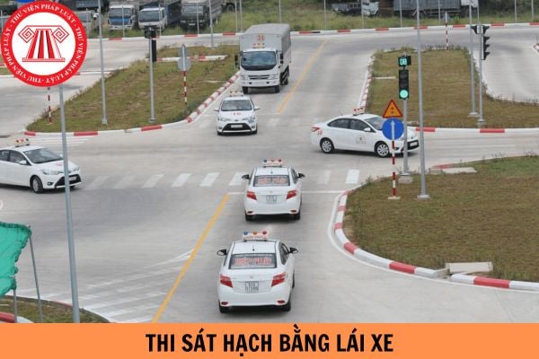 Thi sát hạch bằng lái xe là gì? Thi sát hạch bằng lái xe B2 gồm những nội dung gì?