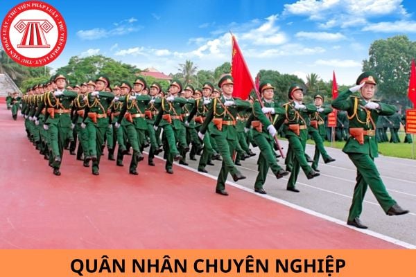 Quân nhân chuyên nghiệp đủ 25 công tác trong quân đội có được mặc nhiên nghỉ hưu theo quy định không?